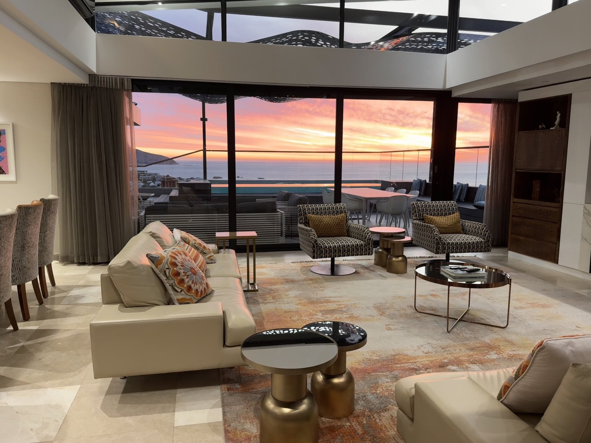 Green Point apartment managed by Cosi Stay — Airbnb management Cape Town