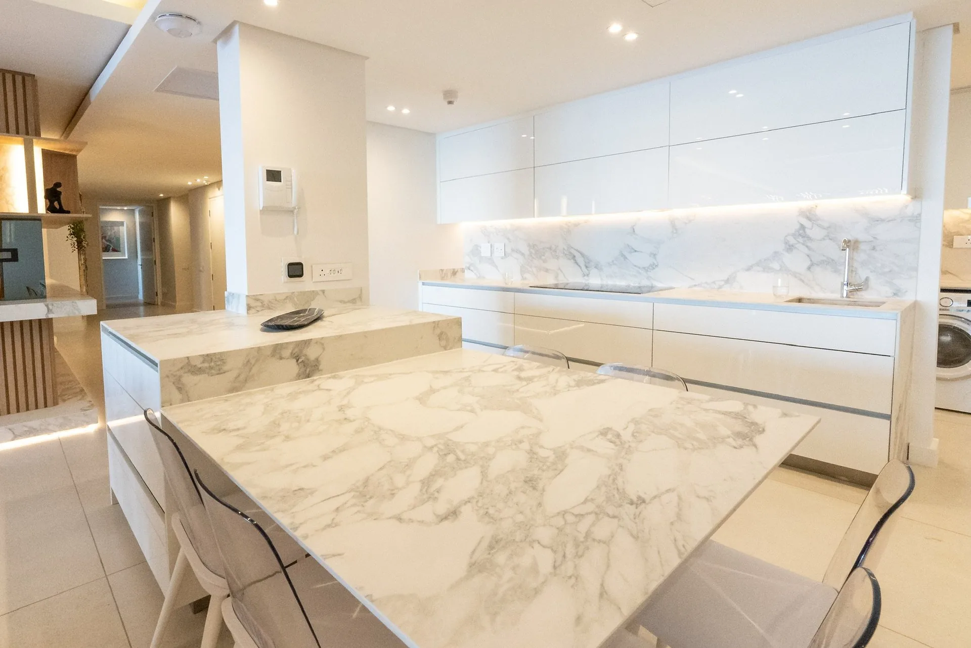 Bantry Bay apartment — outdoor terrace and pool
